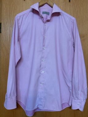 #521 Canali Men's Pink Dress Shirt. Excellent condition.